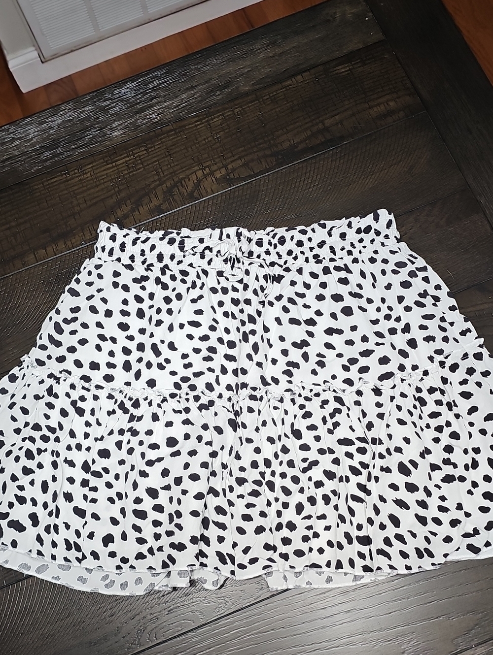 White and Black Dalmatian Print Tiered Mini Skirt
